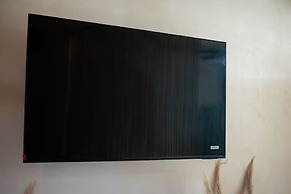 Guest INN Home - Elements Suites
