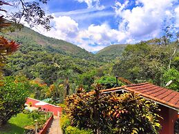 Su Paradise Villa Chalés e Suítes