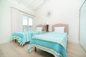 Cayman Luxury Rentals at Sunset Cove