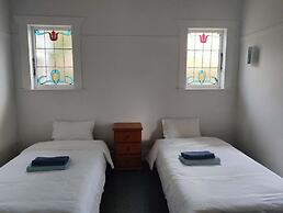 5 Bedroom House 7 Rangiatea Road