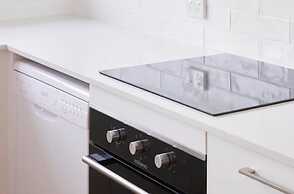 Prickly Pear Stays in Ranclaud