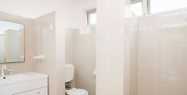 Prickly Pear Stays in Ranclaud