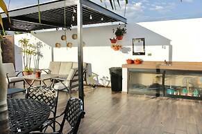 Rincon Colonial Apartments