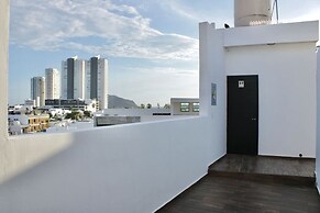 Rincon Colonial Apartments