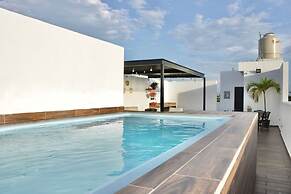 Rincon Colonial Apartments