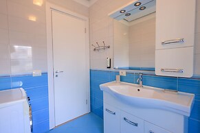 Lura Villa 001 in Durr s