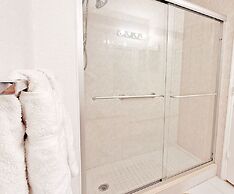 Seven Dwarfs Resort -Close to Disney