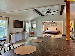 Comfortable Studio With Modern Touches 9A