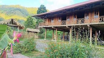 Ban Lien Forest Homestay Lao Cai