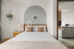 Tenui by Kozystay - Tanjung Barat