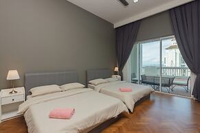 Straits Quay Waterside Suites