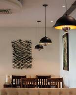 The BellaVista Hotel