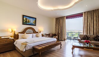 The BellaVista Hotel