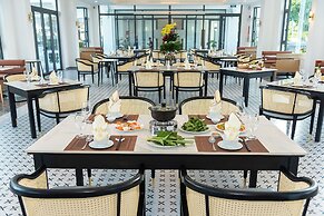 Bamboo Riverside Boutique Hotel