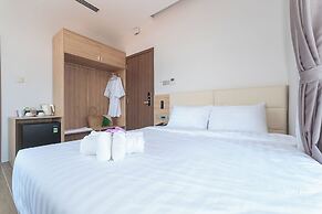 Bamboo Riverside Boutique Hotel