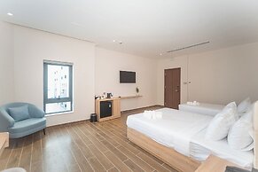 Bamboo Riverside Boutique Hotel