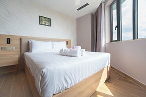 Bamboo Riverside Boutique Hotel