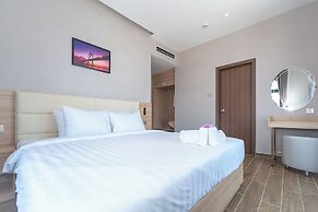 Bamboo Riverside Boutique Hotel