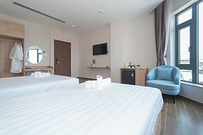 Bamboo Riverside Boutique Hotel