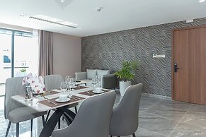 Bamboo Riverside Boutique Hotel