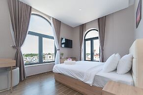 Bamboo Riverside Boutique Hotel