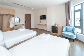 Bamboo Riverside Boutique Hotel