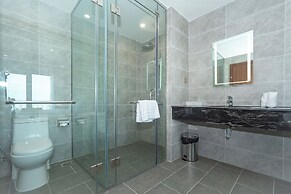 Bamboo Riverside Boutique Hotel