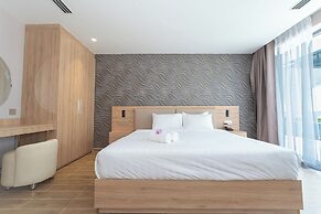 Bamboo Riverside Boutique Hotel