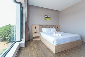 Bamboo Riverside Boutique Hotel