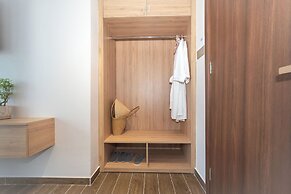 Bamboo Riverside Boutique Hotel