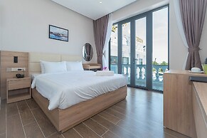 Bamboo Riverside Boutique Hotel