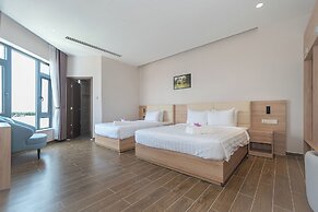 Bamboo Riverside Boutique Hotel