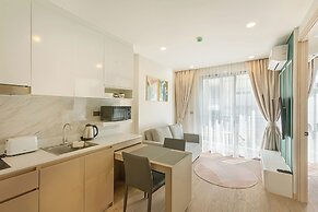 One bedroom Palmetto Condo Karon A512