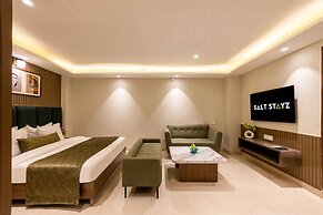 Saltstayz Premier - Paschim Vihar