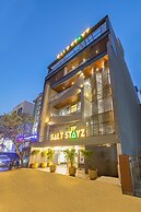 Saltstayz Premier - Paschim Vihar