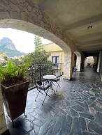 Hotel Boutique Don Faustino