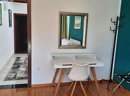 Beachfront Luxury Villa With Private Pool and Stunning Sea Views