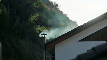 XiangLu YiMo Valley Retreat Guesthouse