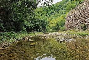 XiangLu YiMo Valley Retreat Guesthouse