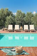 Lithos Villas
