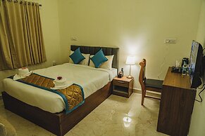 Merry Inn Luxe Suites Near KIAL