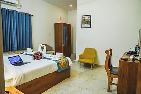 Merry Inn Luxe Suites Near KIAL