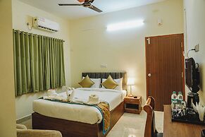 Merry Inn Luxe Suites Near KIAL