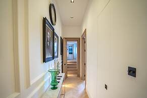 Cadogan Square - 2 Bedroom Apartment V