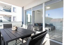 Meridian Pool Residences