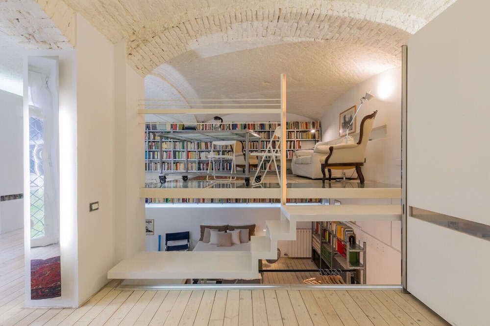 L Angolo del Libro by Wonderful Italy