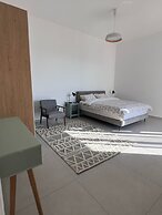 Achziv Beach Stylish Stay by Sea N' Rent