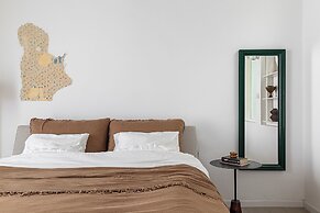 The Gem of Neve Tzedek by Sea N' Rent