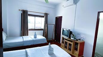Walking Street Hotel