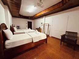 Walking Street Hotel